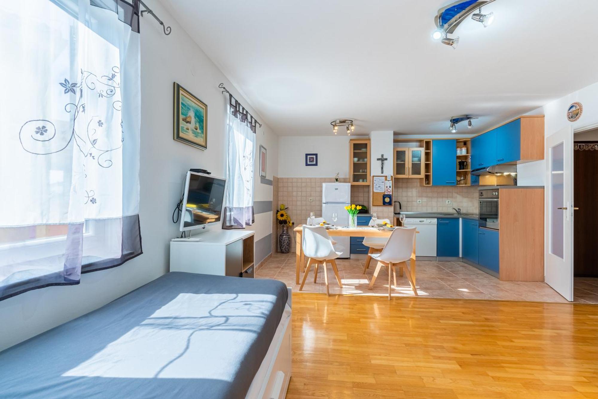 Apartment Kristian كريس المظهر الخارجي الصورة