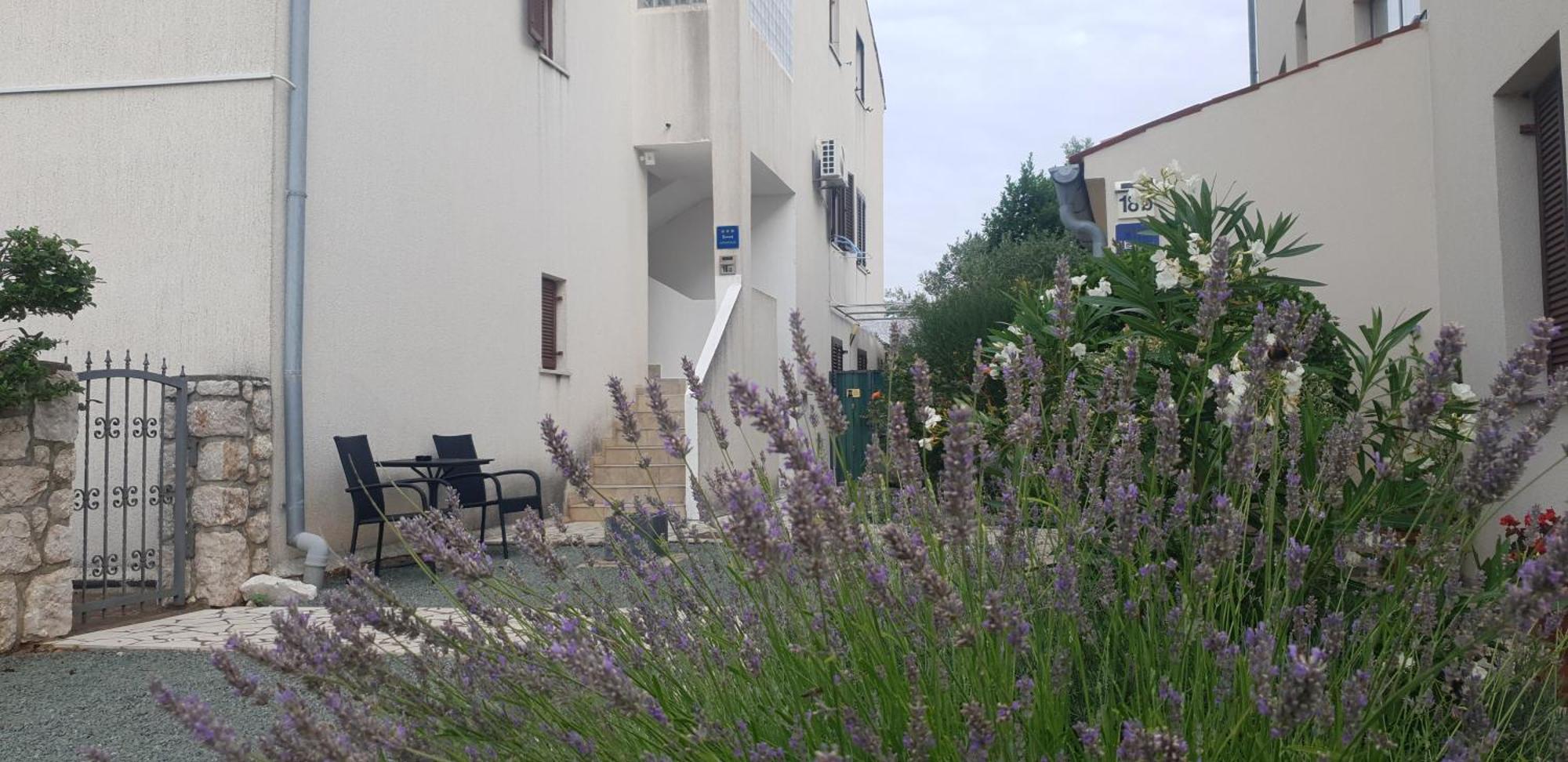 Apartment Kristian كريس المظهر الخارجي الصورة